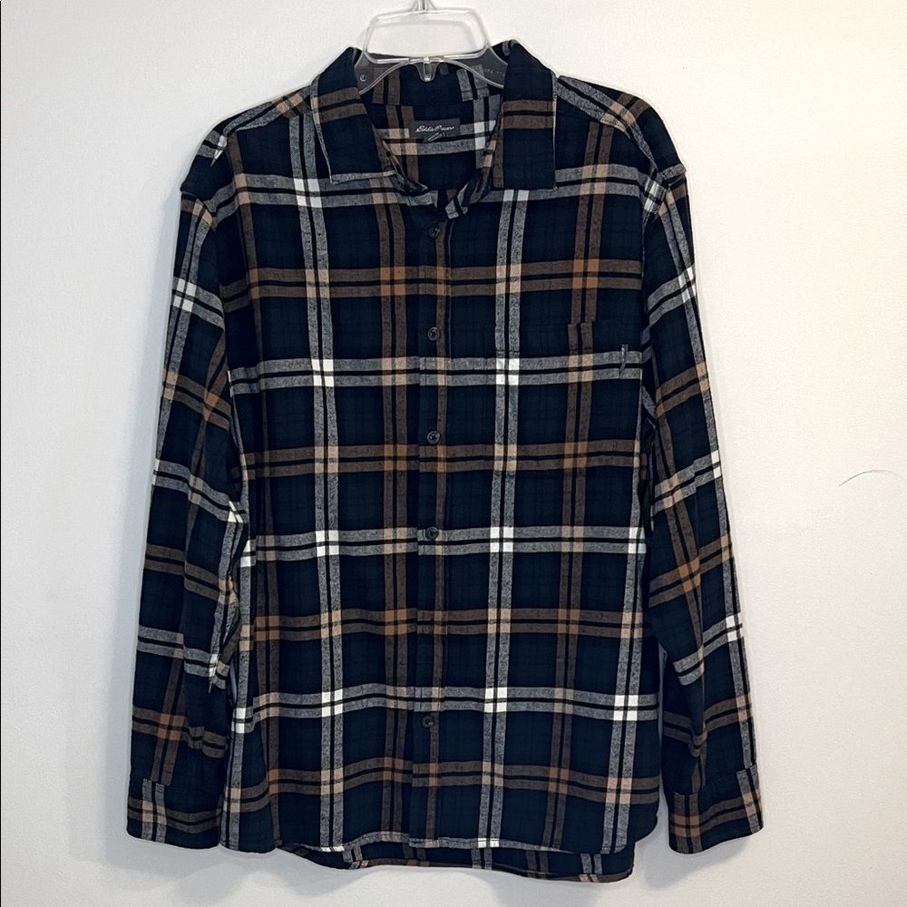 Eddie Bauer Size XL Long Sleeve 100% Cotton Flannel Multicolor Plaid Men’s Shirt